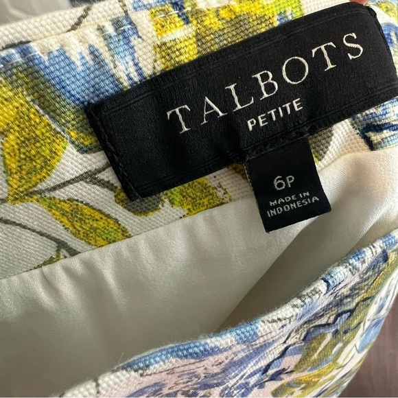 3/$30 🍂 Talbots Watercolor Greek Vases Print Skirt - Picture 10 of 11